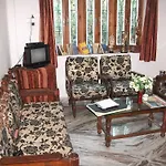 Hotel Shanti Palace